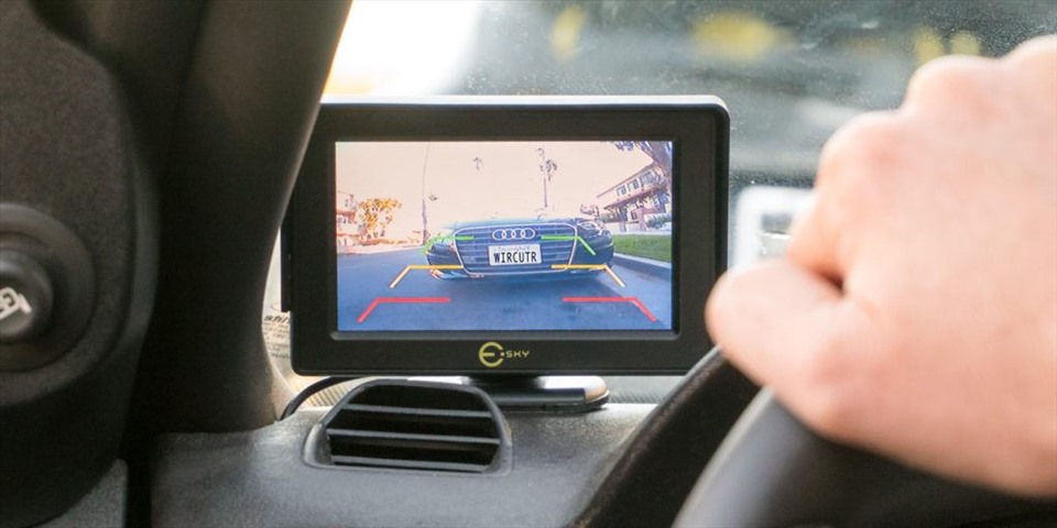 1-1-2 Cam lùi loại nào tốt-cách lắp đặt có khó không? – Nội Thất Ô Tô ...