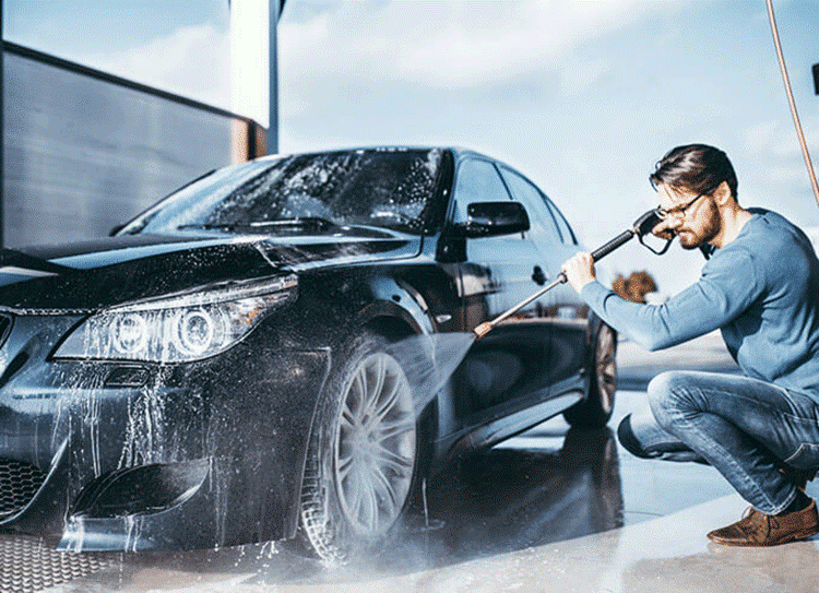 1 Sử dụng máy rửa xe cao áp đúng cách để không giết chết động cơ